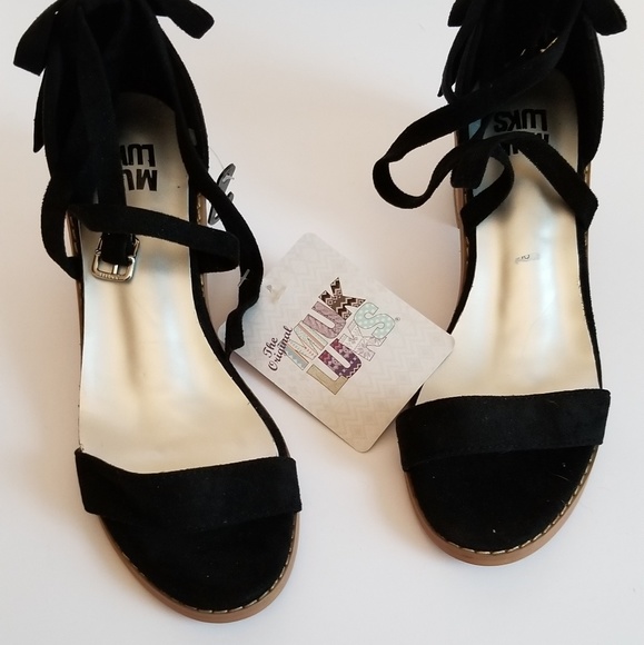 Muk Luks Black Strappy Sandals 36 6 - Picture 4 of 8